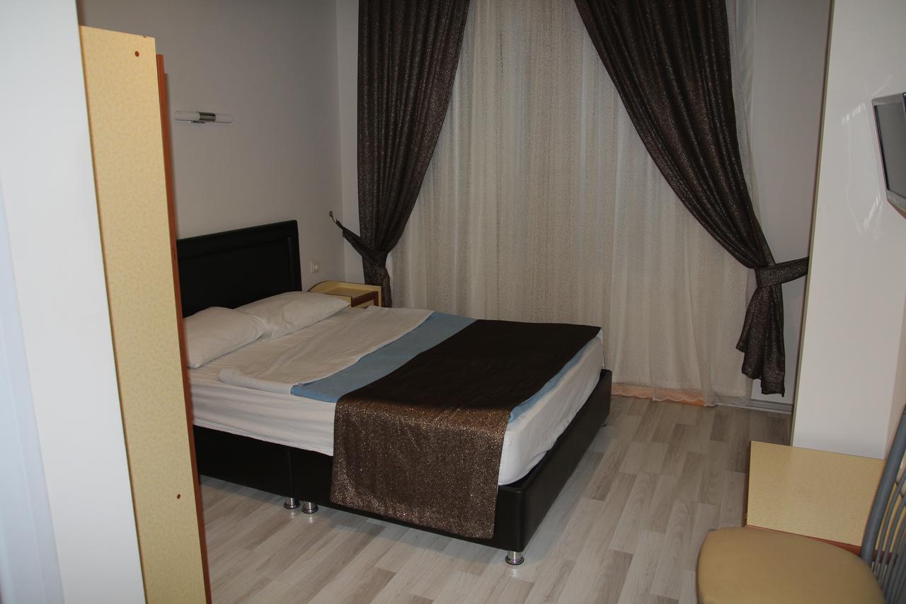 Dostlar Hotel Мерсін Екстер'єр фото